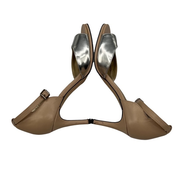 Tahari Silver Biscuit Leather GEA Heeled Open Toe Sandals Size 6 1/2 Women's - Picture 6 of 11